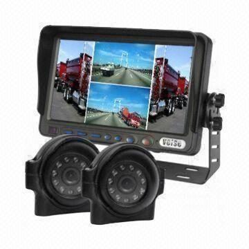 กล้องติดรถยนต์-quad-monitor-camera-system