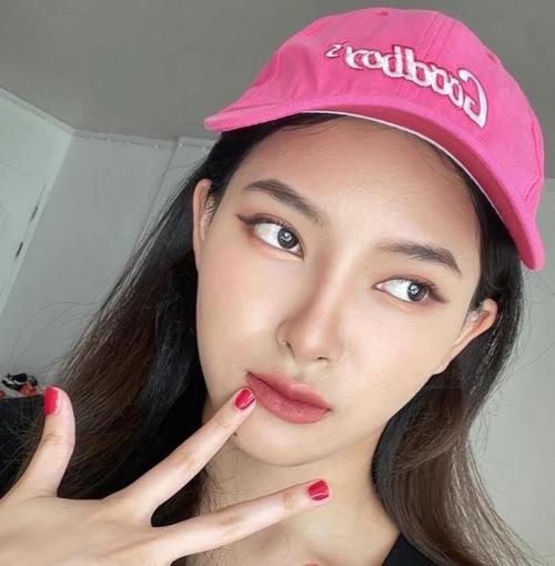 ร้อยไหมยกคิ้ว-ยกหางตา