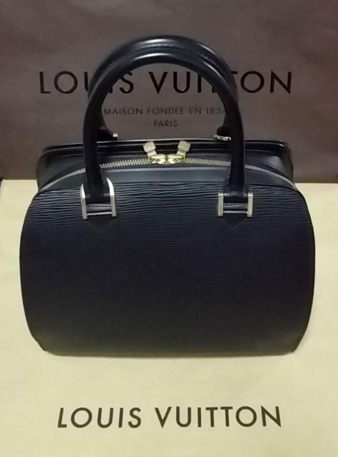 กระเป๋า-louis-vuitton-ลายไม้สีดำ-ของแท้-ราคาถูก