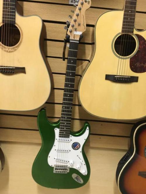 กีตาร์ไฟฟ้า-firewar-strat-metallic-green