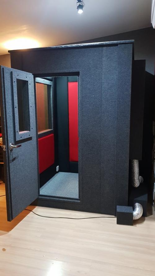 ตู้เก็บเสียง-vox-booth-recording-studio-สามารถผลิตได้ทุกขนาด