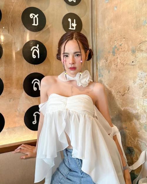 ทุกคนต้องบอก-ว่าเริ่ด-